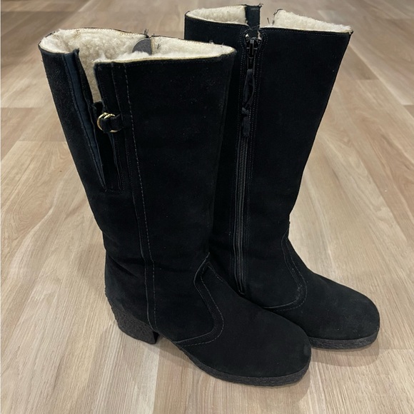 NWOT-Genuine Sheep Wool inner Lining-Vintage Black Suede Naturalizer - Picture 9 of 14